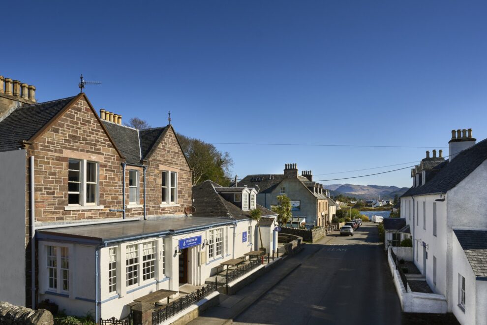 Plockton Inn Exterior